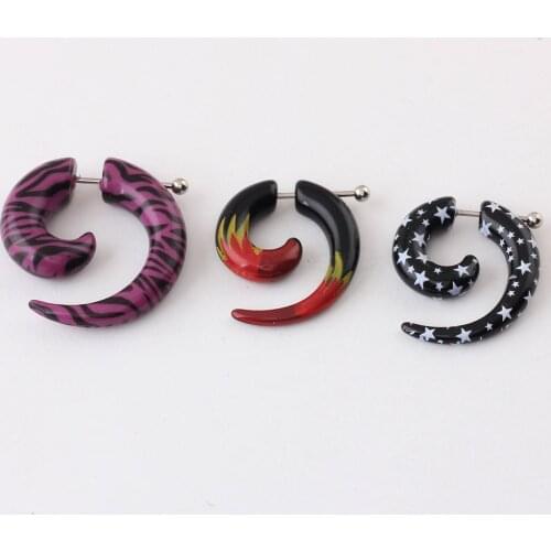 Alisouy hot 1 pair Acrylic Spiral Gauge Ear Plug Fake Cheater Stretcher Flesh Earrings Piercing Leopard Flame Star Style earring