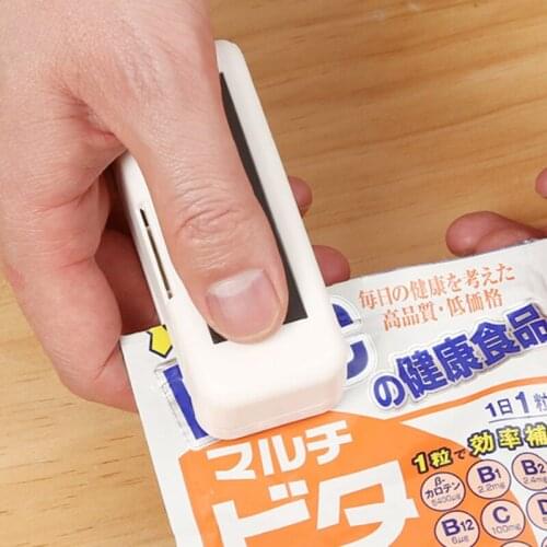 Credeae Clips For Bags