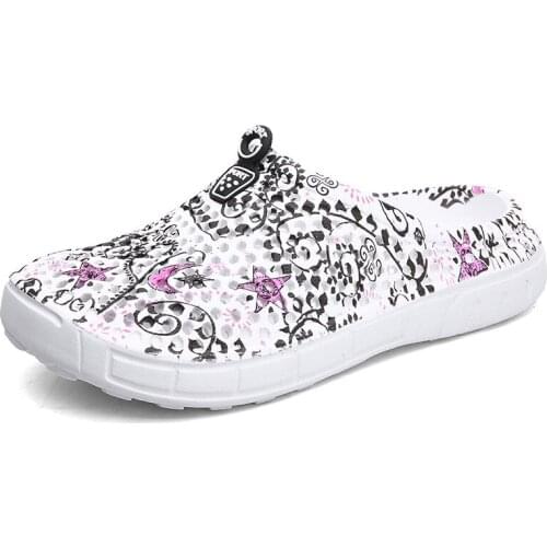 Summer Clogs Ladies Baotou Slippers With Hollow Fashion Soft Bottom Hole Shoes Women Wear Beach Garden Sandals Jelly Slippers