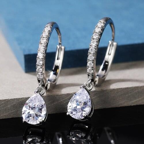 Huitan New Fashion Water Drop Cubic Zircon Dangle Earrings Women Brilliant Bridal Engagement Wedding Party Statement Accessories