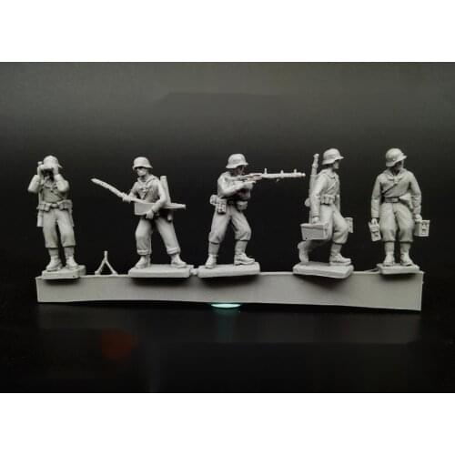1/72 Scale Die-cast Resin Graphic Soldier WW Ⅱ 5 German Naval Soldiers Unpainted