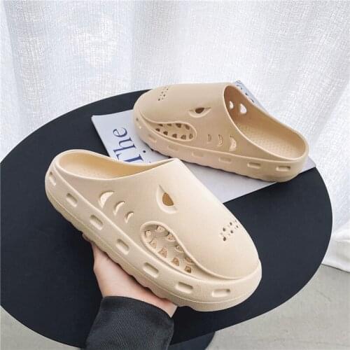 New Home Bathroom Non-Slip Men Slippers Thick Sole Soft EVA Indoor Women Slides Sandals Casual Beach Unisex Platform Shark Shoes
