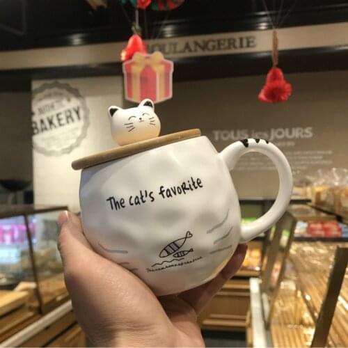 1pcs Korean Version of Cute Cat Claw Cup for Drinking Milk, Tea and Other Ceramic Personality New Ladle with Cover Lovers Cup