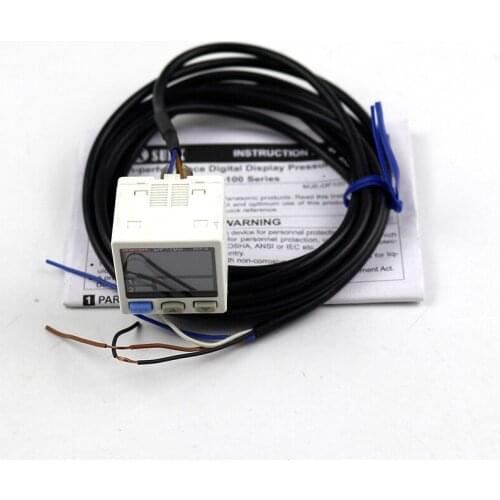 SUNX God as pressure switch DP-102Z pressure sensor original