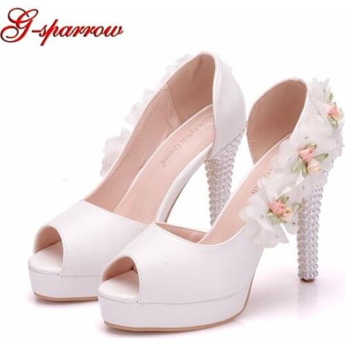 White Color Peep Toe Wedding Shoes Flower Women High Heels Cut-out Bride Dress Shoes Summer Sandals Customized Flower Party Pump