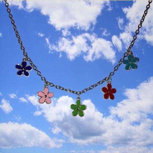 Xuanya Net Red Celebrity Inspired Ins Flower Necklace Female Student Fashion Style Simple Small Flower Collar Clavicle Chain