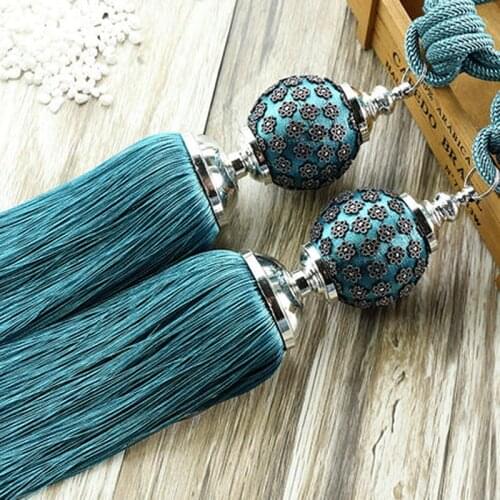 1Pair Chic Plum Blossom Carving Curtain Straps Tieback Home Decor Curtain Clip Buckle Curtain Holder Hanging Ball Rope Strap