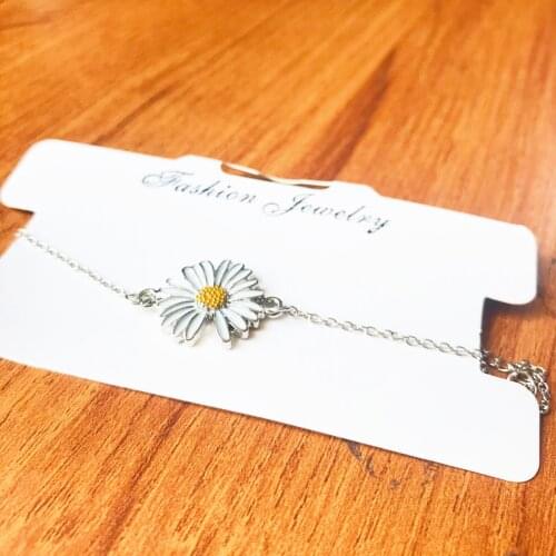 Trendy White Daisy Bracelet for Women Men Fashion Daisy Flower Jewelry Birthday Beautiful Bracelet Love Korean Design