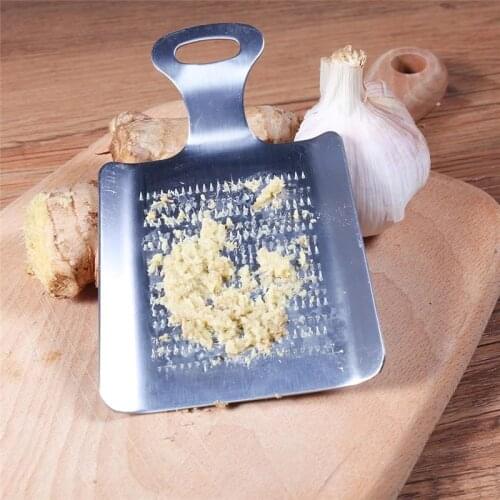 Silver Stainless Steel Versatile Housewares Hand Held Cheese Curved Potato Grater Shredder Ginger Garlic Presses Kitchen Tool