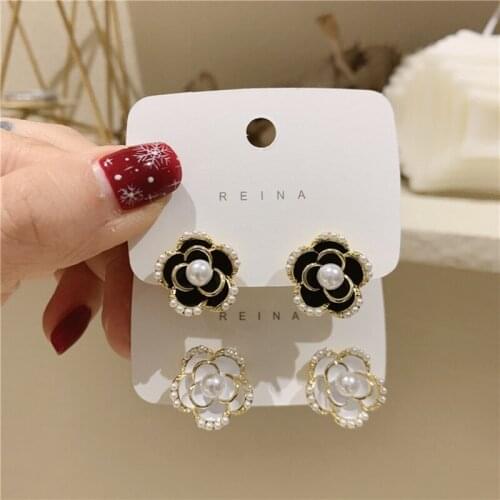 2021 new fashion French pearl flower earrings women for earrings geometric simple jewelry wholesale party gifts