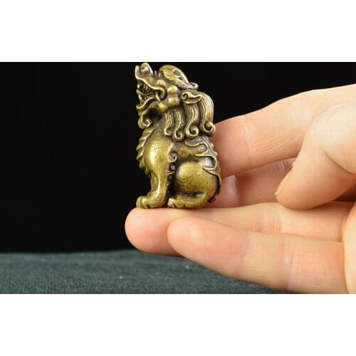 Antique Copper Chinese Mythical Beast Pixiu Miniature Figurines 1 pcs Ornaments Brass Lucky Animal Be safe Desktop Decorations