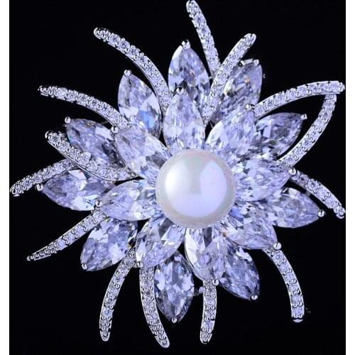 Elegant Dazzling Popular Cubic Zirconia Snowflake Brooches Pin Lady Scarf Buckles Wedding Jewelry Accessory XR00401F8