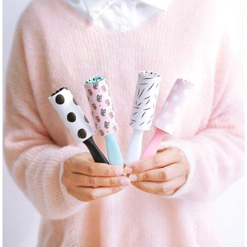 Unique 30Sheets with Handle Brush Lint Roller Reusable Dust Remover Wiper Sticky Pet Hair Cleaning Brush Cleaners Accessories