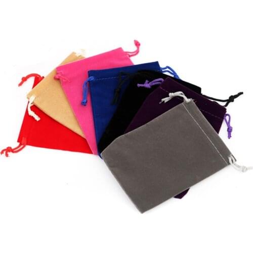 10pcs/lot 7x9 cm Small Drawstring Black Red Velvet Jewelry Bag Gifts Jewelry Pouches Wedding Christmas Bags Packaging