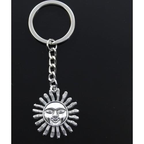 New Keychain 34x29mm Sun Face Sunburst Bronze Silver Color Pendants DIY Men Car Key Chain Ring Holder Keyring Jewelry Gift