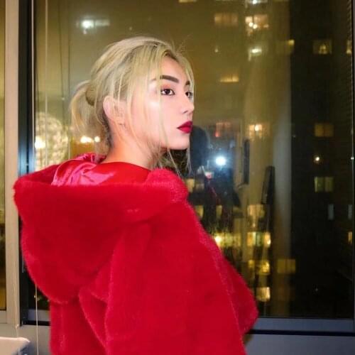 Artificial Fur Coat INS Bloggers with the Same Winter Fashion 2020 Europe America Warm Russian Style Fluffy Thick Warm Fur