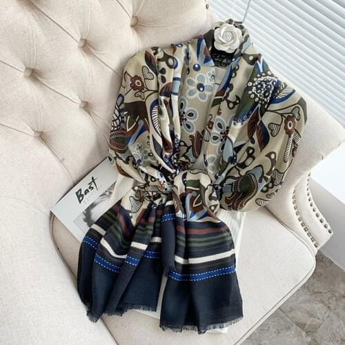 2021 Brand Autumn winter women beach quality shawl cotton scarf lady fashion scarves bandana pashmina wrap hijab muffler