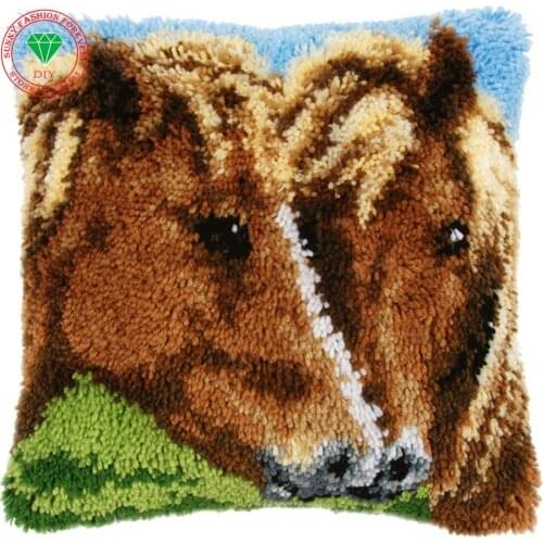 Horse Picture Rug kits embroidery pillowcases stitch embroidery thread Latch hook rug kits cushion rug home embroidery cushion