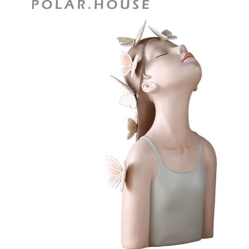 Resin Decoration Butterfly Girl Sculpture Desktop Resin Statue Character Looking Up Statue Girl Room/Home Decoration Accessories