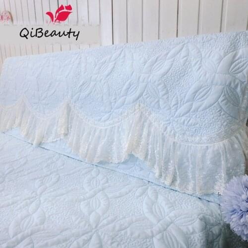 Fashion Brushed Pink Sewing Embroidering Thick Bed Cover Delicacy Arc Lace Princess Bed Cover