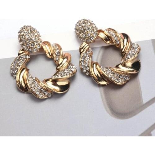 Wholesale New Pretty Small Earrings Round Gold Metal Clear Crystal Dangle Drop Earrings Fine Rhinestone Jewelry Accessories