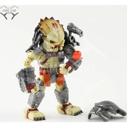 COMIC CLUB IN-STOCK 52TOYS MEGA BOX ALIENS Predator Transformable robot toy figure
