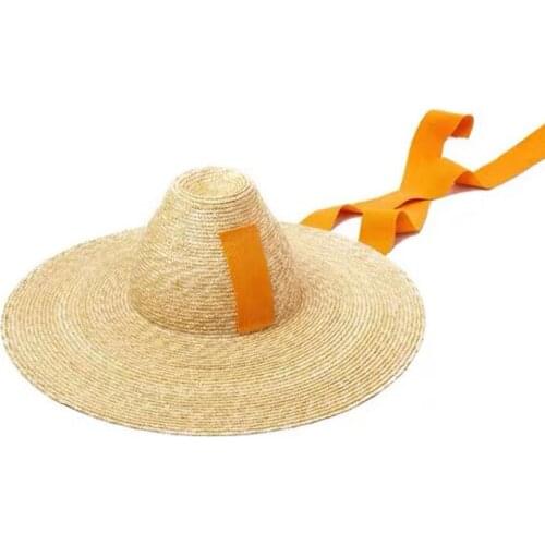 New Spring Summer Beach Holiday Wide Brim Straw Hat Hand-woven Straw Sun Hats For Female Sunshade Fashion Top Cap Catwalk Styl