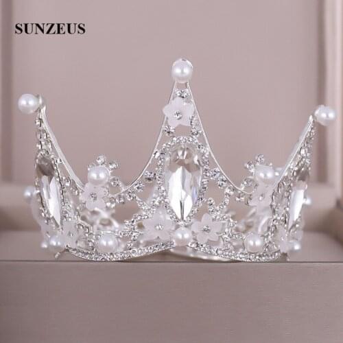 Round Queen Bridal Crowns Crystals Beaded Wedding Party Tiaras With Pearls Gold Metal Bride Accessories SQ0401