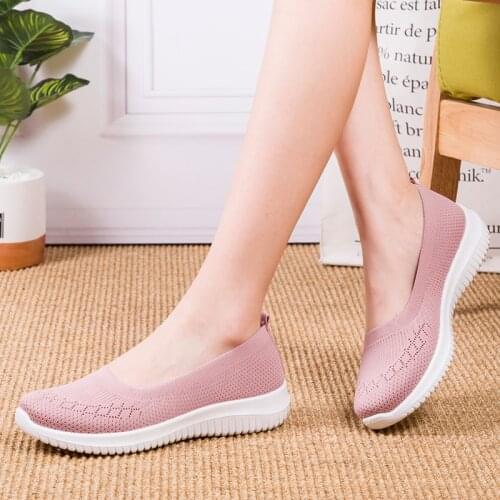 Womens Mesh Flat Shoes Patchwork Slip-on Cotton Casual Shoes for Woman Walking Sneakers Loafers Soft Shoes
