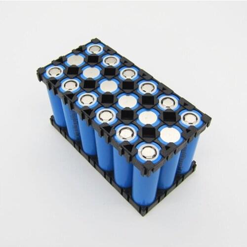 300pcs/lot MasterFire 3*6 18650 Batteries Spacer Radiating Holder Bracket Black Plastic Battery Storage Box Holder Brackets