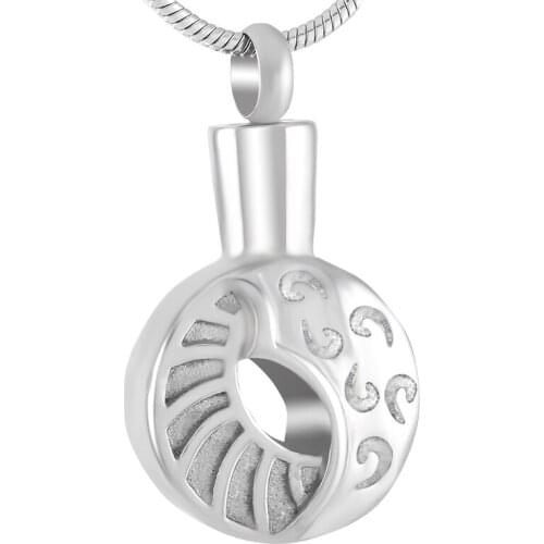 IJD9244 Stainless Steel Waterproof Openwork Round Pendant Keepsake for Ashes Urn Memorial Souvenir Necklace Jewelry