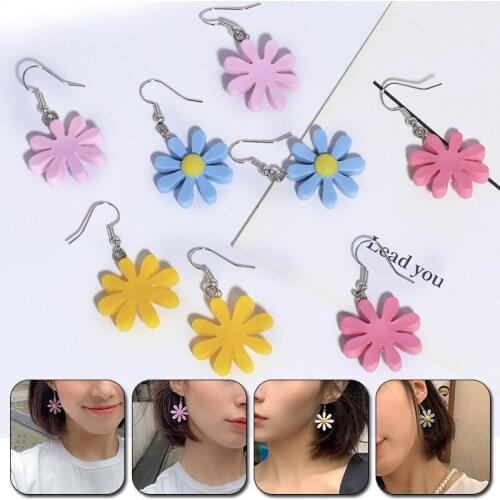 2021 Daisy Earrings Resin Flowers Dangle Earrings for Women Fresh Style Candy Color Drop Party Jewelry Accessories Gifts