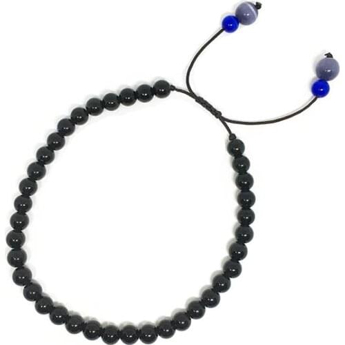 劢琨 Bracelets On The Leg