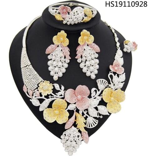 Yulaili Luxury Dubai Gold Jewelry Sets Crystal Necklace Earrings Bracelet Ring for Women Wedding Bridal Jewelery Set Wholesale