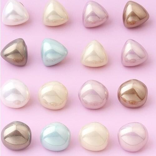 5pcs 10*10mm High-end heart-shaped pearlescent buttons Ladies shirt Chiffon shirt Cardigan clothes Small decorative buttons C173