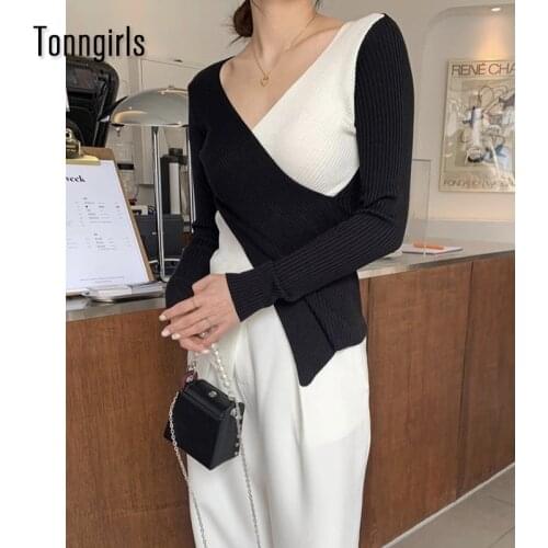 Tonngirls Black And White Patchwork Knit Top Korean Fashion Wrap V Neck Ribbed Top Knitted Blouse Ladies Tops 2021 Spring Autumn