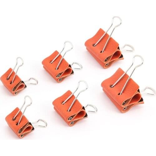 1 PC Binder Clip Covered with Sheep Leather Tool, Material Stainless Steel, Use for Assisting Leather Bonding Avoid Trace