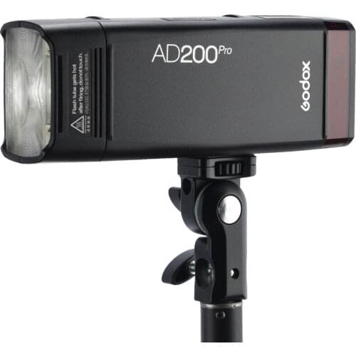 2019 New Godox AD200Pro Outdoor Flash Light 200Ws TTL 2.4G 1/8000 HSS 0.01-1.8s Recycling with 2900mAh Battery