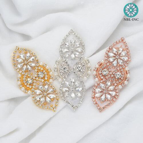 30 pieces) Hand beaded sewing iron on rose gold crystal rhinestone pearl applique patch for dress or hair accessory WDD0420-R