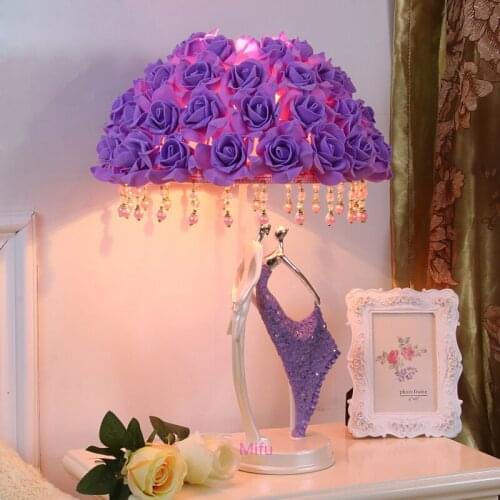 Romantic Wedding Table Lamp Creative Red Rose Flower Light Modern Wedding Gift Lamps Girl Bedroom Room Flower Bedside Table Lamp