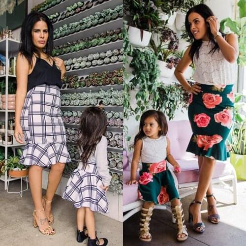 Family Matching Outfits Mother Daughter Fashion Matching Skirt Mommy And Me Plaid Family Floral Pattern Summer Casual Skirt New