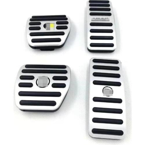 2Pcs Car Brake Pedal Decoration Cover Accelerator Pedal Non-slip Trim For Mercedes Smart fortwo forfour 453 Styling