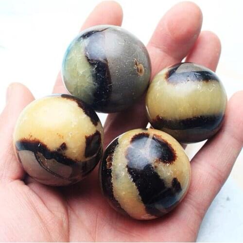 All kinds of natural quartz crystal crystal carving crystal ball family decoration reiki healing chakra Christmas gift