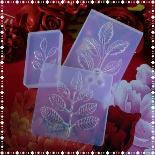 GLADZGT Leaves Liquid silicone mold DIY resin jewelry pendant necklace pendant lanugo mold resin molds for jewelry