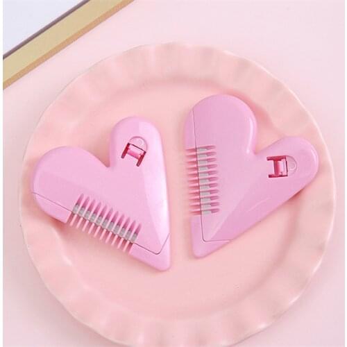 1pcs Pubic Hair Remover Trimming Tools Heart Shape Thinning Hair Cutting Comb Women Mini Trimming Accessories