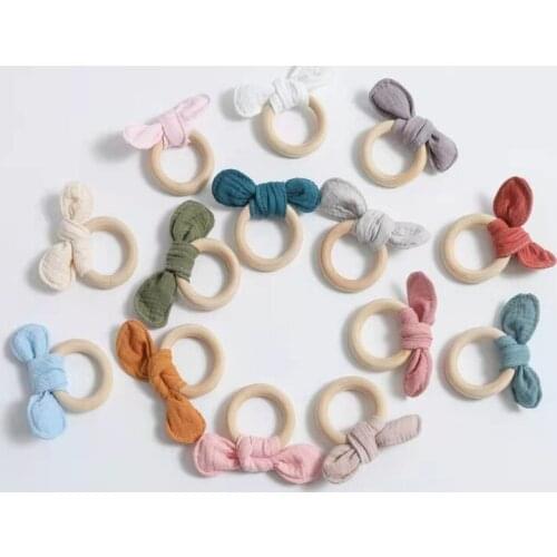 BPA Free Wooden Ring Baby Teether Safe Cute Animal Rattle Chewing Teething Nursing Soother Molar Infant Toy Accessories