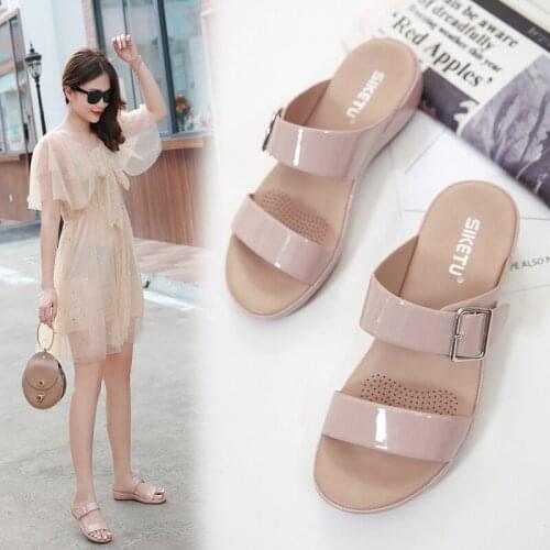 2021 Womens Slippers Summer Sandals Women Outside Platform Leisure Flip Flops Open Toe Shoes Vintage Low Heels Female Shoes