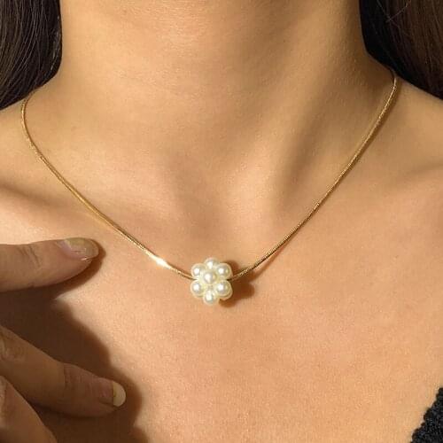 GSOLD Summer Trendy Imitation Pearl Flower Ball Pendant Necklace Simple Temperament Snake Bone Clavicle Chain Women Jewelry