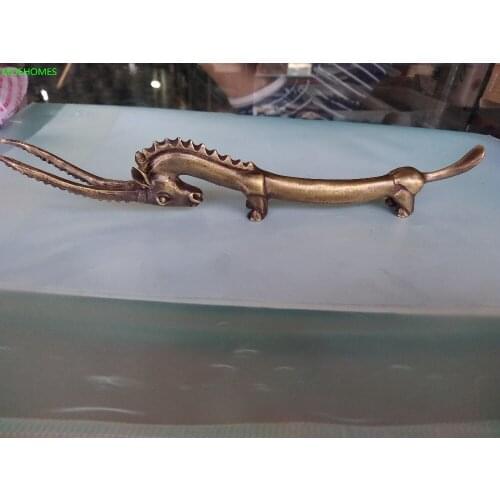 Artesanías de metal chino el antílope bronce penholder pluma Metal artesanías decoraciones familiares