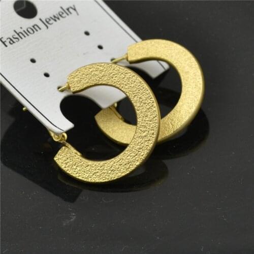 Clip on the ear Earrings for women Without piercing 2021 Fashion Fine Jewelry Accessories Small circle Matt gold Ladies earrings